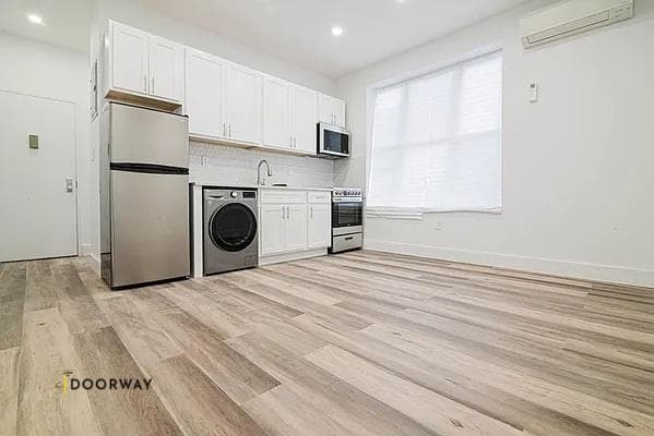 Interior of unit 1F at 2785 East 15th Street, Brooklyn, NY, 11235