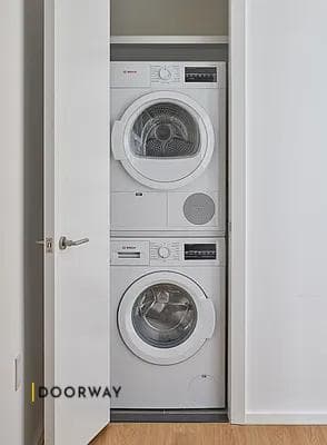 Photo 4 of the unit