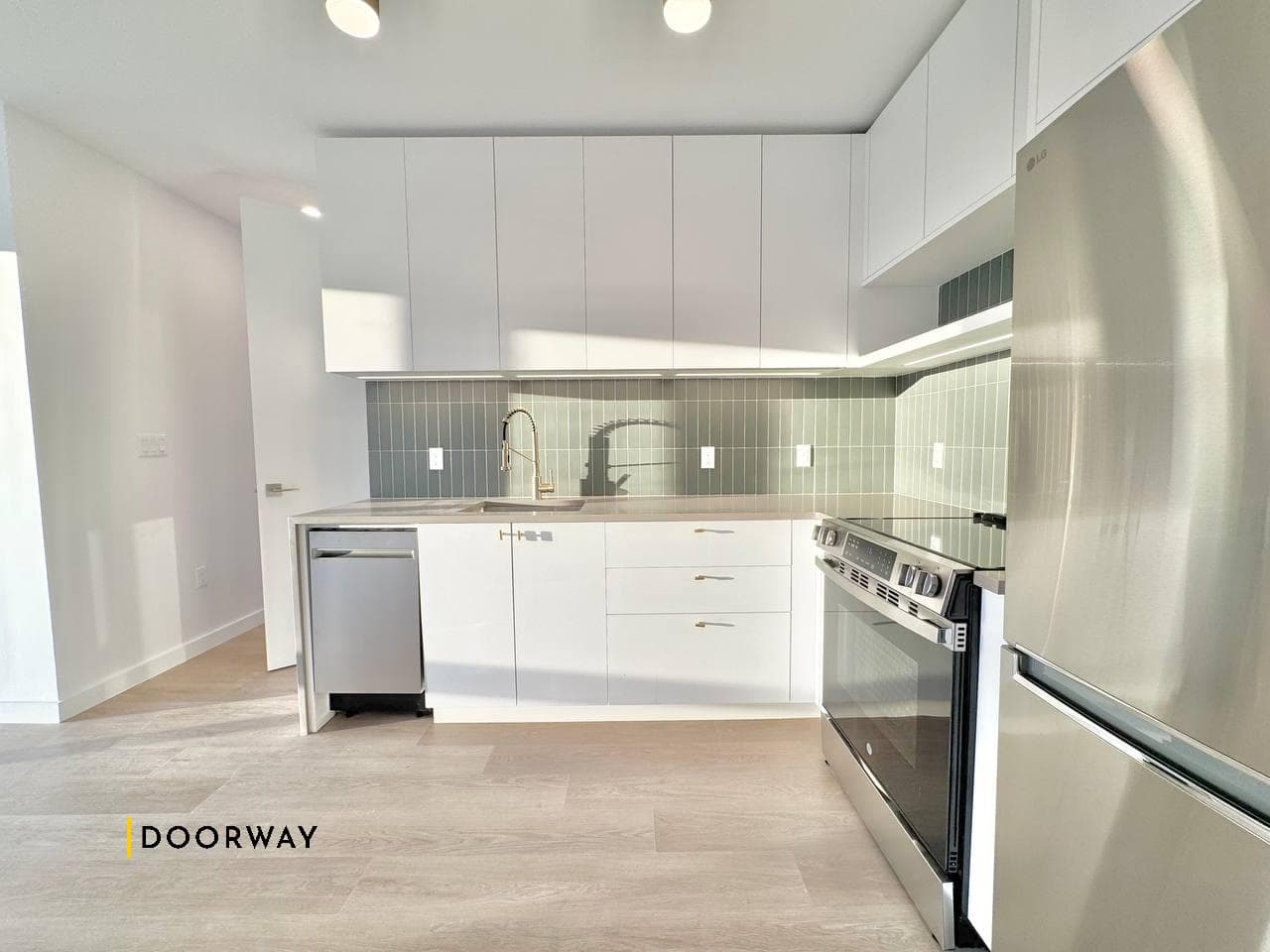 Interior of unit 306 at 527 Grand Avenue, Brooklyn, NY, 11238