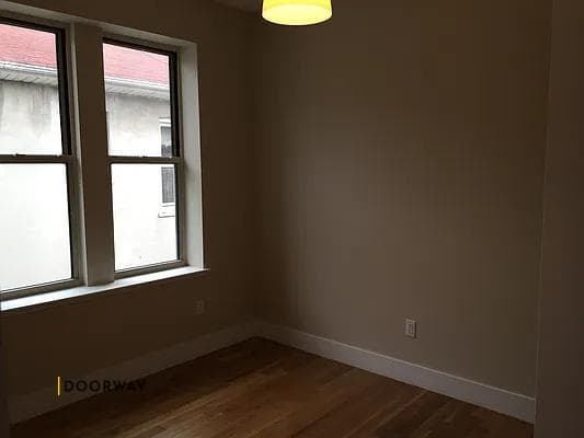 Interior of unit 2R at 355 East 48th Street, Brooklyn, NY, 11203