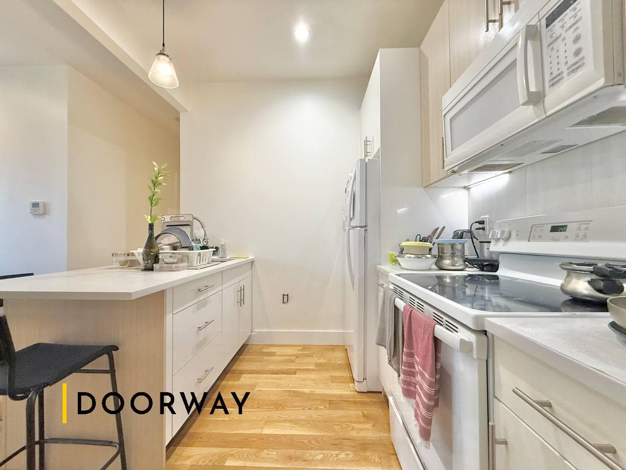 Interior of unit 3C at 818 Lexington Avenue, Brooklyn, NY, 11221