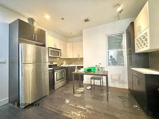 Interior of unit 2 at 340 Lewis Avenue, Brooklyn, NY, 11233