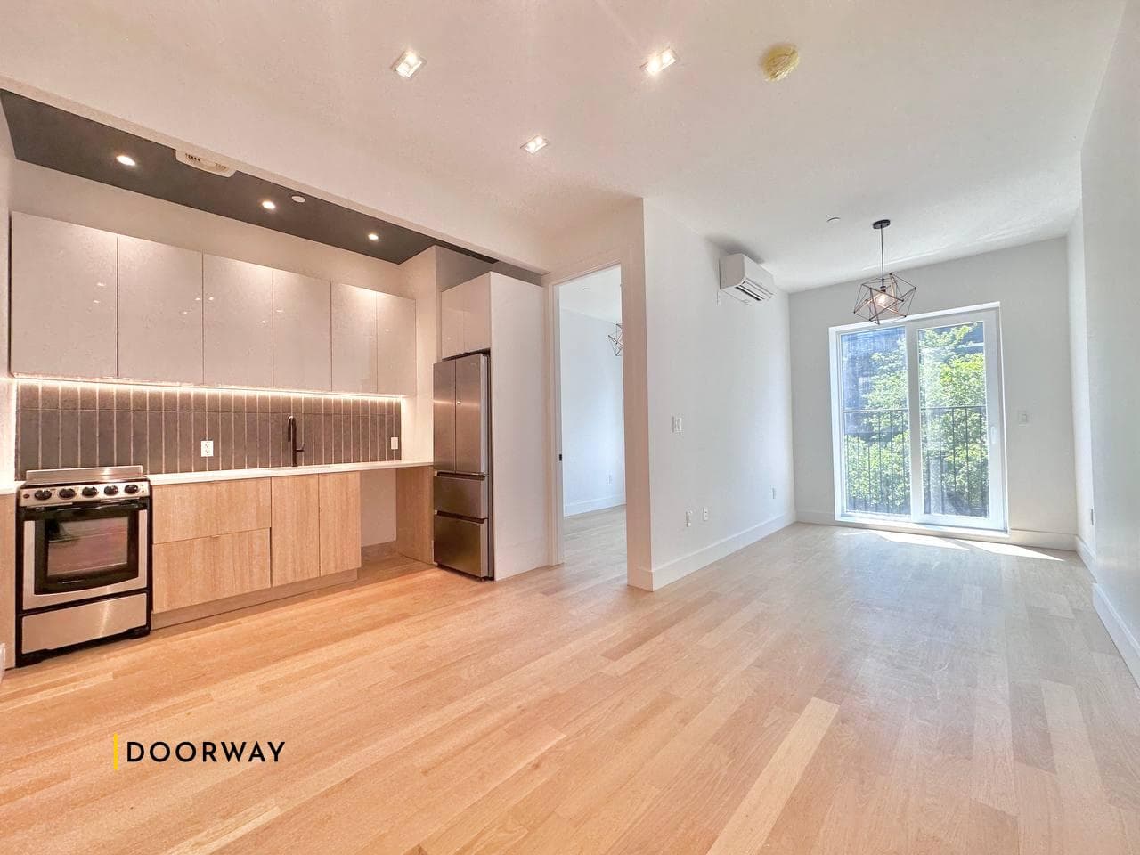 Interior of unit 5B at 987 Bedford Avenue, Brooklyn, NY, 11205